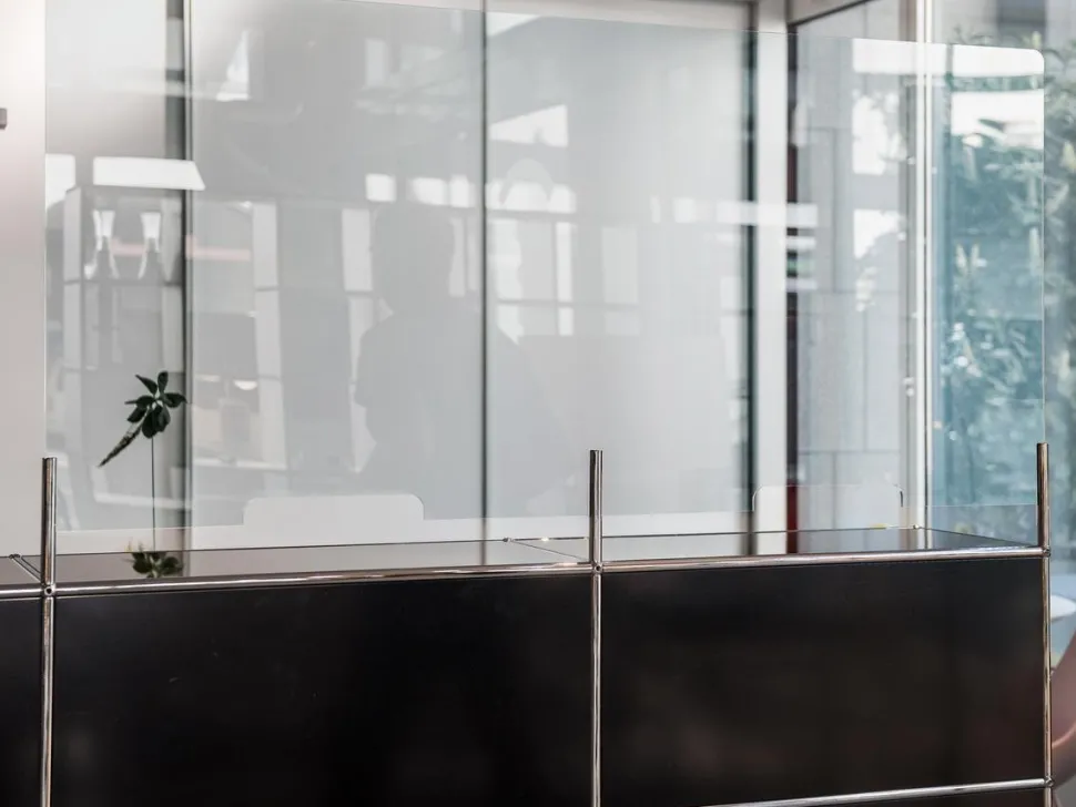 USM Haller Security Screen