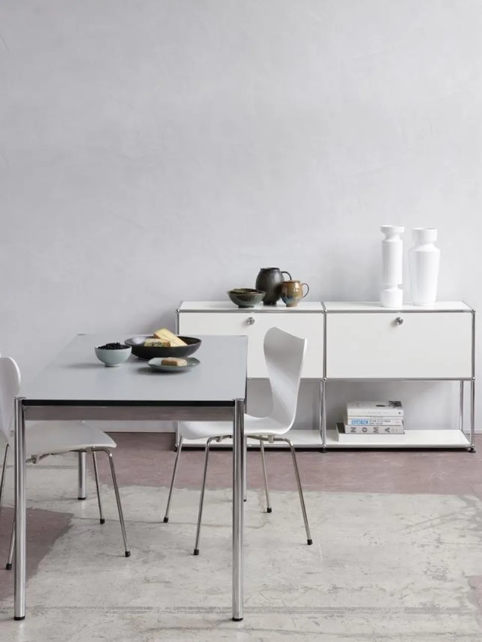 USM Haller Sideboard L mit 2 Klappen, unten Struktur
