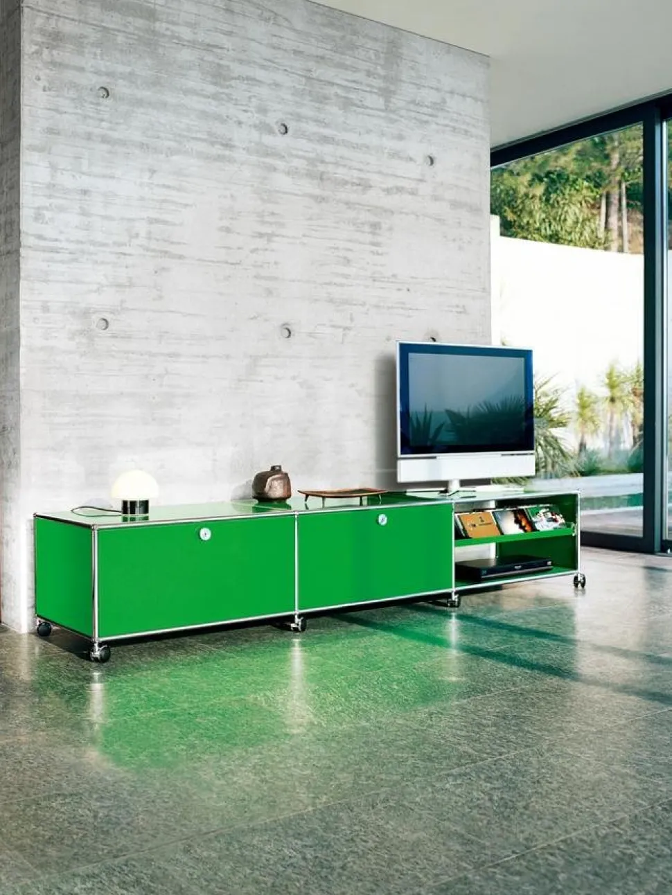USM Haller TV-/HiFi-Lowboard, individualisierbar