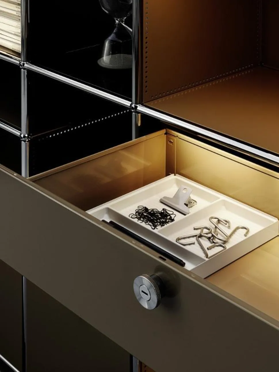 USM Inos Materialeinsatz für flache Schublade (Rollcontainer)