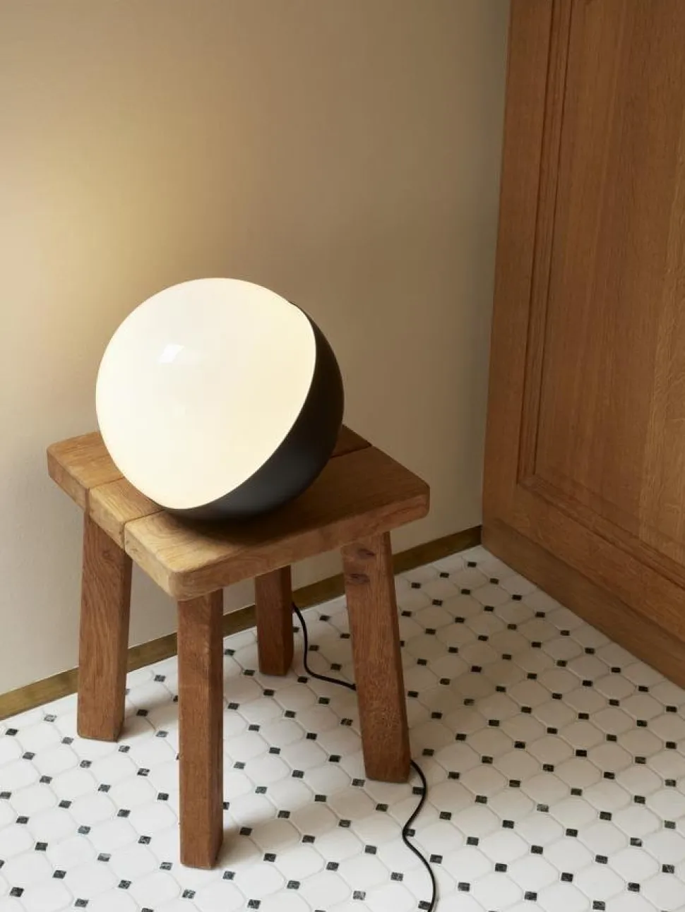 VL Studio Tisch-/Bodenleuchte