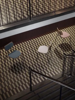 VLA26 Vega Chair
