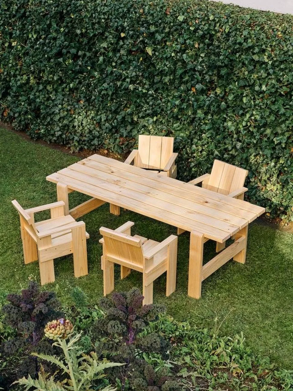 Weekday Table